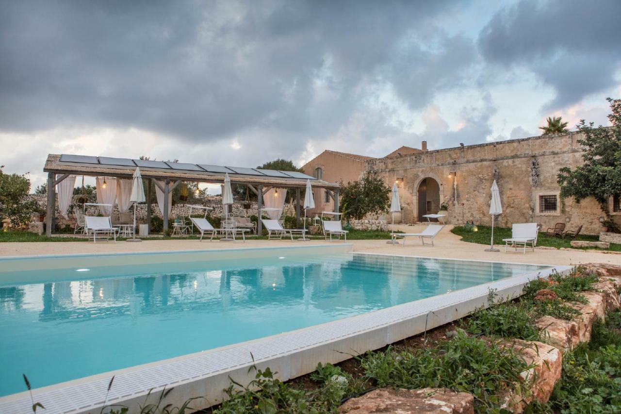 בית הארחה דונאפוגאטה 	Terre Di Cavalusi Relais מראה חיצוני תמונה